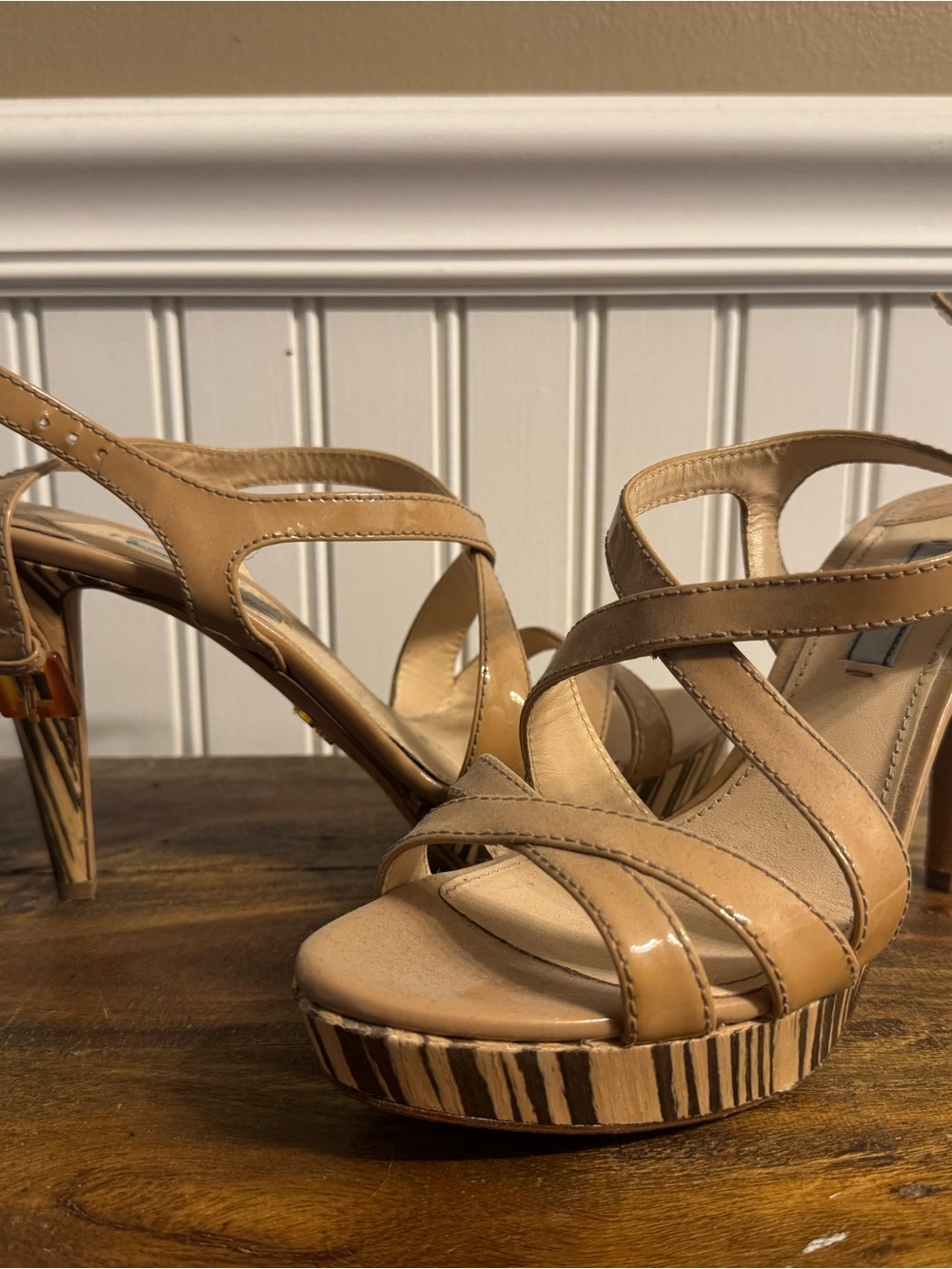 Prada | 39 | Women’s Leather Slingback Heel | Authentic Prada